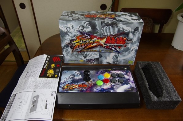 Mad Catz STREET FIGHTER X 鉄拳 アーケード ファイトスティック プロ