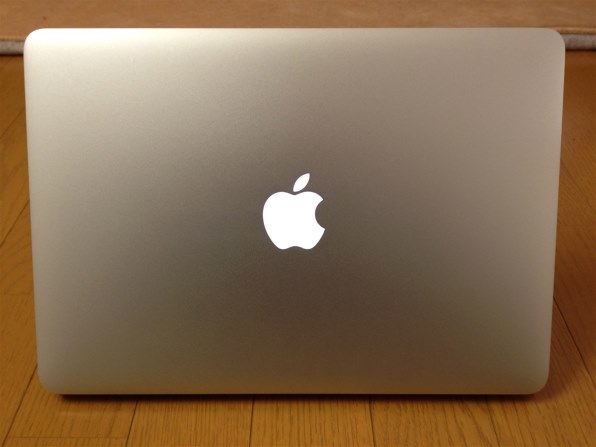 Apple MacBook Air 1700/13.3 MC966J/A 価格比較 - 価格.com