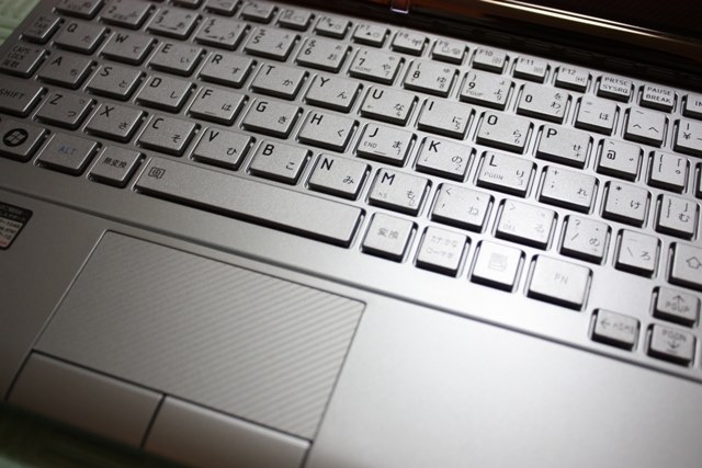 その他ノートPC本体 Dynabook UX/23JBL その他ノートPC本体 Dynabook UX/23JBL 東芝、新Netbookを含むノートPC