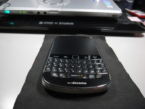 BlackBerry BlackBerry Bold 9900 docomo [Pure White]投稿画像・動画