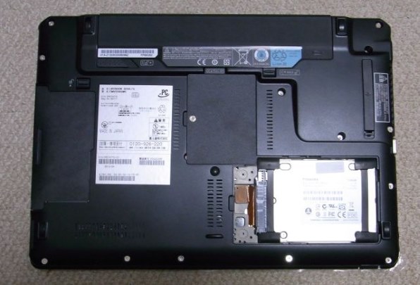 富士通 FMV LIFEBOOK SH54/G FMVS54GB [シャイニーブラック] レビュー