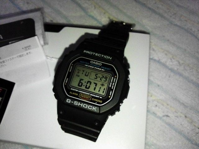 CASIO G-SHOCK DW6194-1B 94年サッカーWCモデル 纏わる