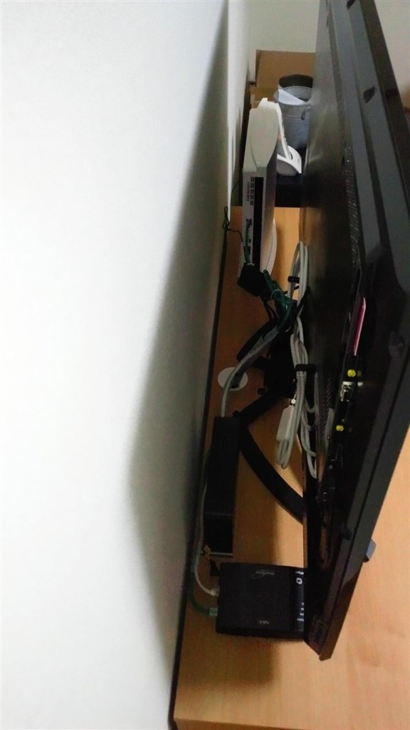 アクオスからの買い替えです』 東芝 REGZA 42Z3 [42インチ] ベイビ 