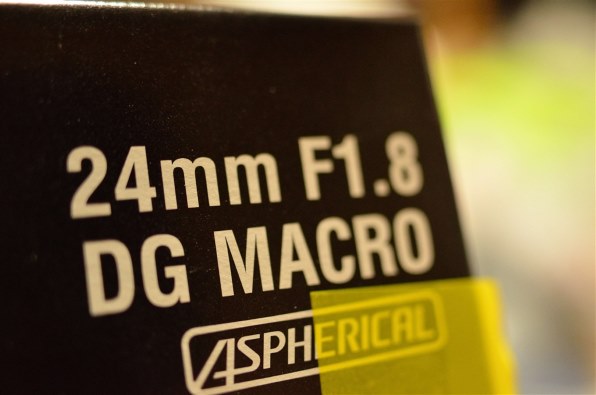 シグマ 24mm F1.8 EX DG ASPHERICAL MACRO (ニコン用)投稿画像・動画