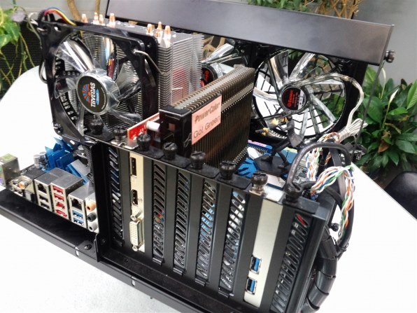 Feel The Difference | ATX / Micro-ATX Test Bench | Lian Li