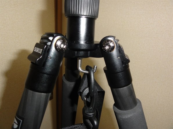 SIRUIカーボン小型三脚 T-1204X+G10 雲台セット 【並行輸入品 SIRUIカーボン小型三脚 T-1204X+G10 雲台セット 【並行輸入品