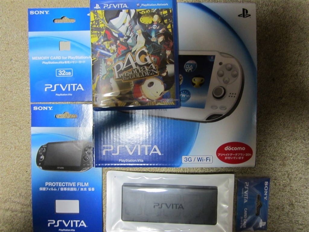 PS VITA PCH-1100 ホワイト 3G/Wi-Fi 【ケース+32G】（7000円引き 
