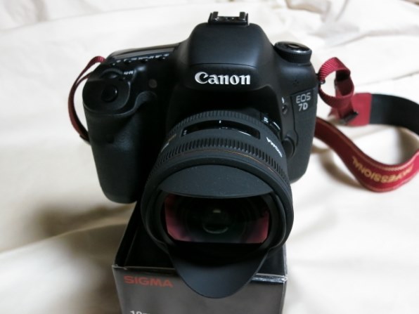 シグマ 10mm F2.8 EX DC FISHEYE HSM キヤノン用 Amazon.com : Sigma 10mm f/2.8 EX DC HSM Fisheye Lens for