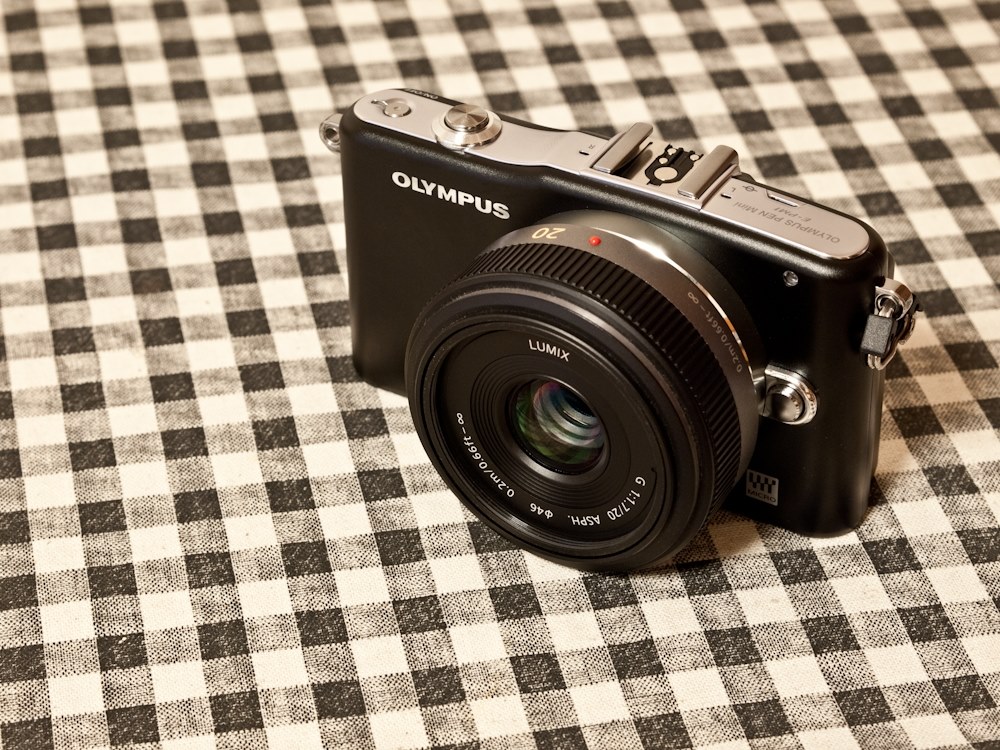 旅行に最適なカメラ』 オリンパス OLYMPUS PEN mini E-PM1 レンズキット [ブラック]  capicchioniさんのレビュー評価・評判 - 価格.com