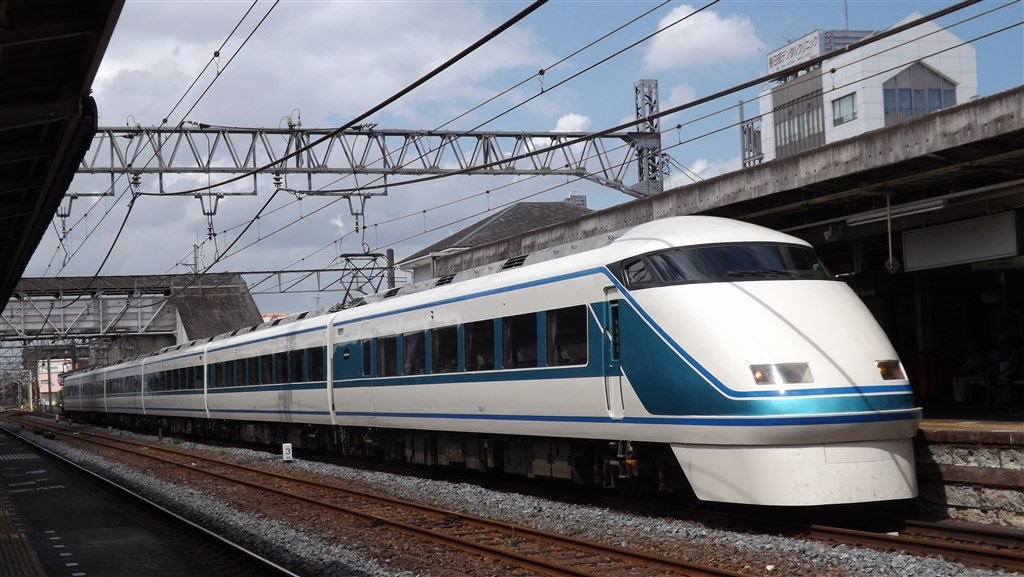 ❤️動作品★超望遠720mm★200倍ズーム★FinePix★S4500★白色④ 富士フイルム FinePix S4500 [ブラック] 価格比較 - 価格.com