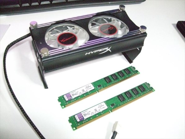 キングストン KVR1333D3N9/4G (DDR3 PC3-10600 4GB) 価格比較 - 価格.com