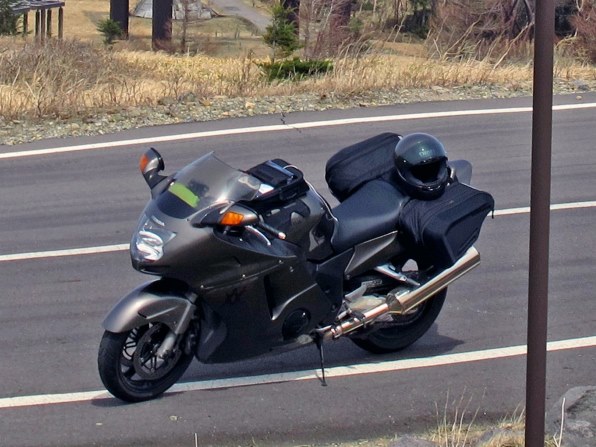ホンダ CBR 1100XX スーパーブラックバード \"WITH ME\" スーパーブラックバードCBR1100XXにみるホンダの孤高なる
